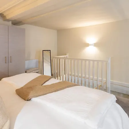 Host & - Athenaeum House * Leeds (West Yorkshire)