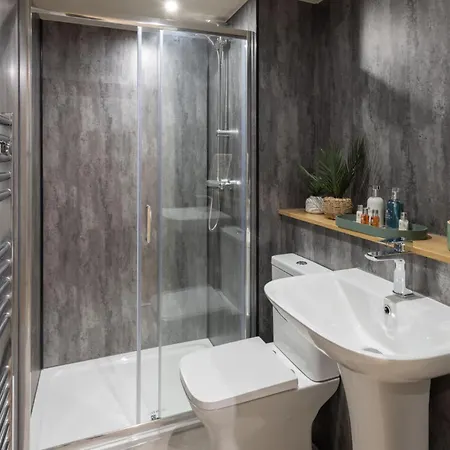 Apartment Host & - Athenaeum House Leeds (West Yorkshire)